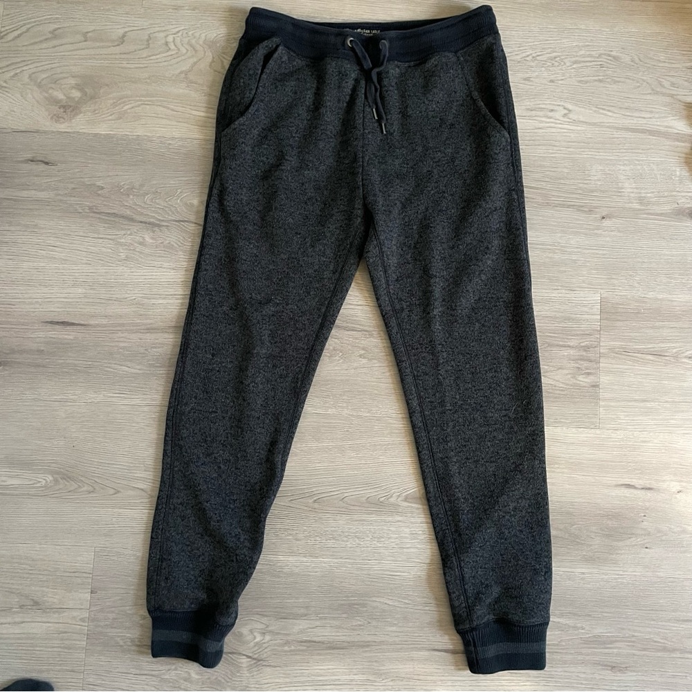 Medium American Eagle Black/Charcoal Jogger Sweatpants, sweater/knit material